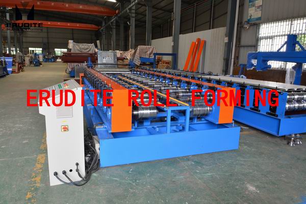 YX15-999/1150 ROLL FORMING MACHINE FOR THE INNER PROFILE OF SANDWICH PANEL