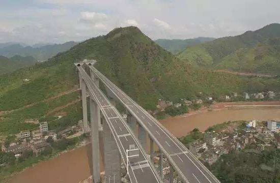 貴州條綠色低碳高速公路